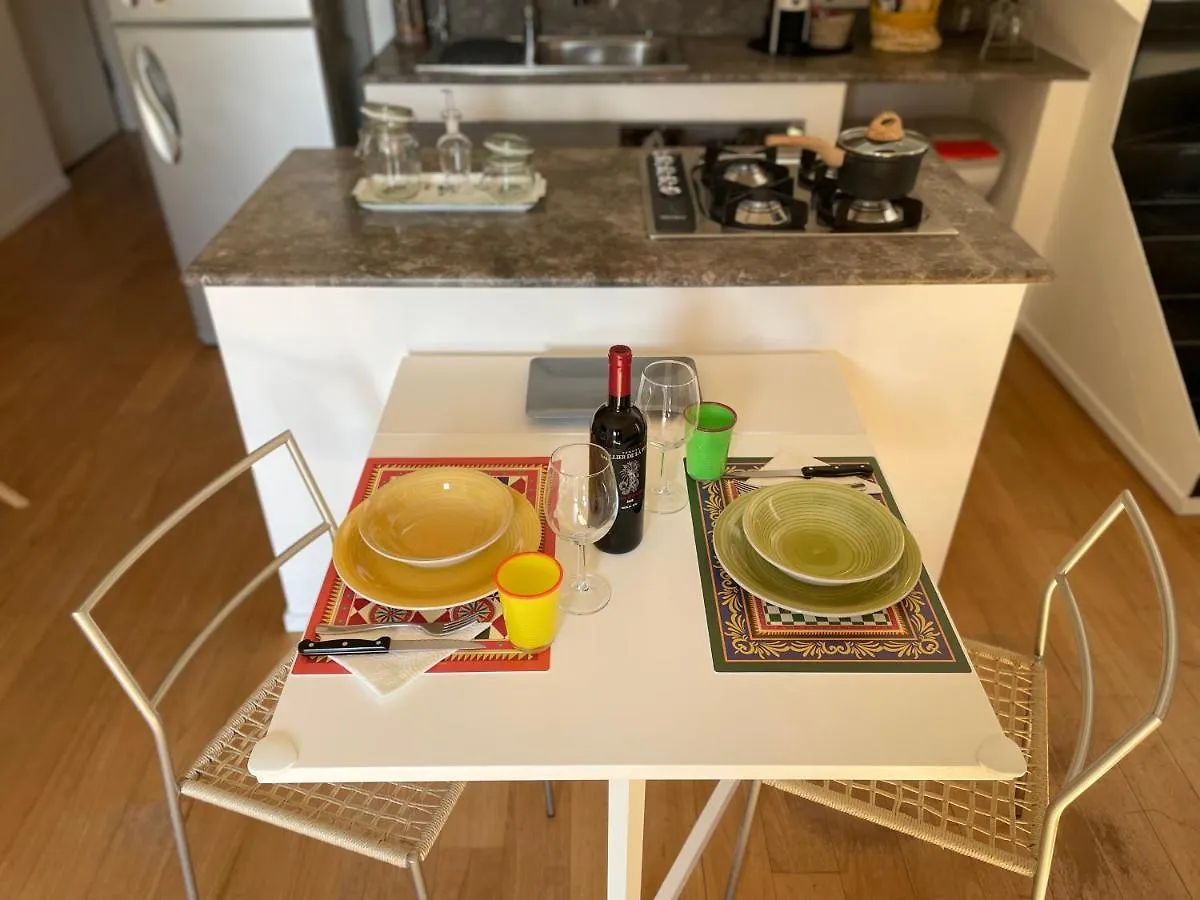 Castelloamare Apartment Palermo 0*,