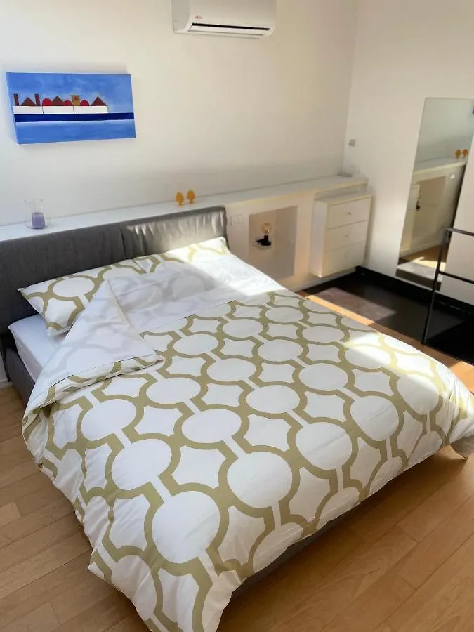 Castelloamare Apartment Palermo